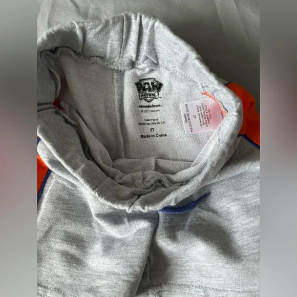 Paw Patrol Vibrant Orange and Gray Kids Set - Picture 4 of 7
